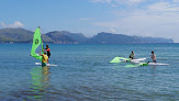 clases de surf en Mallorca Kiteboarding. Vdws Approved Center